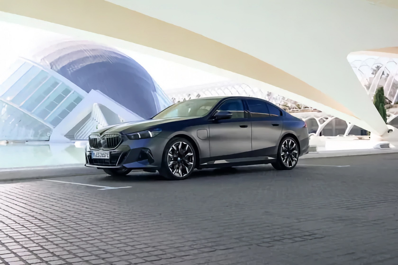 photo_text_left_right_new30583